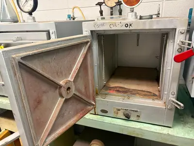 Used _UNKNOWN_ _UNKNOWN_ Lab Ovens Ohio US | Myron Bowling Auctioneers Inc #1504636