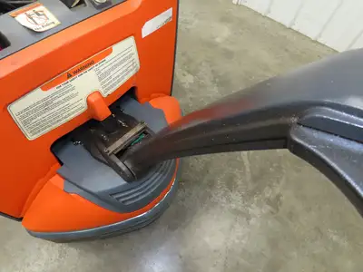 Toyota 8HBW23 Electric Walkie Pallet Jack 4500 lb 45" Forks 8.5" Lift 24V 1250H