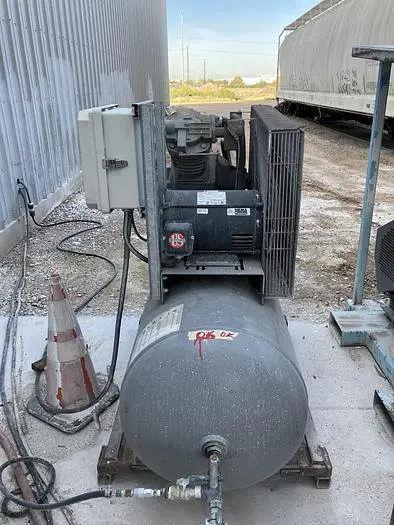 Used INGERSOLL RAND T30 10 HP AIR COMPRESSOR, MODEL 254E10V Air Compressors (Misc) | PETERSON MACHINERY SALES #441873
