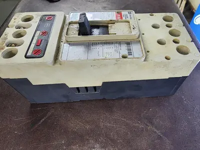 USED CUTLER-HAMMER JD3250F