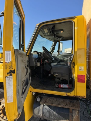 Used 2007 INTERNATIONAL 4300 SBA 4X2 24' BOX TRUCK Box trucks Ohio US | Miedema Asset Management Group #1709376
