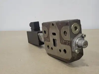 Hydraulic Valve 1235-10701 w/ Junction Box MPM B-12