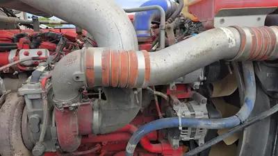 USED 2013 PETERBILT 386