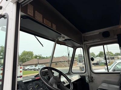 Used 2003 WORKHORSE P42 WITH 24,073 MILES (FIRE DEP OWNED) Box trucks Michigan US | Miedema Asset Management Group #1357507