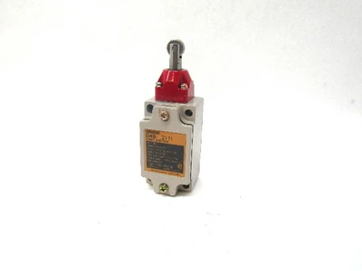NEW OMRON D4B-2171