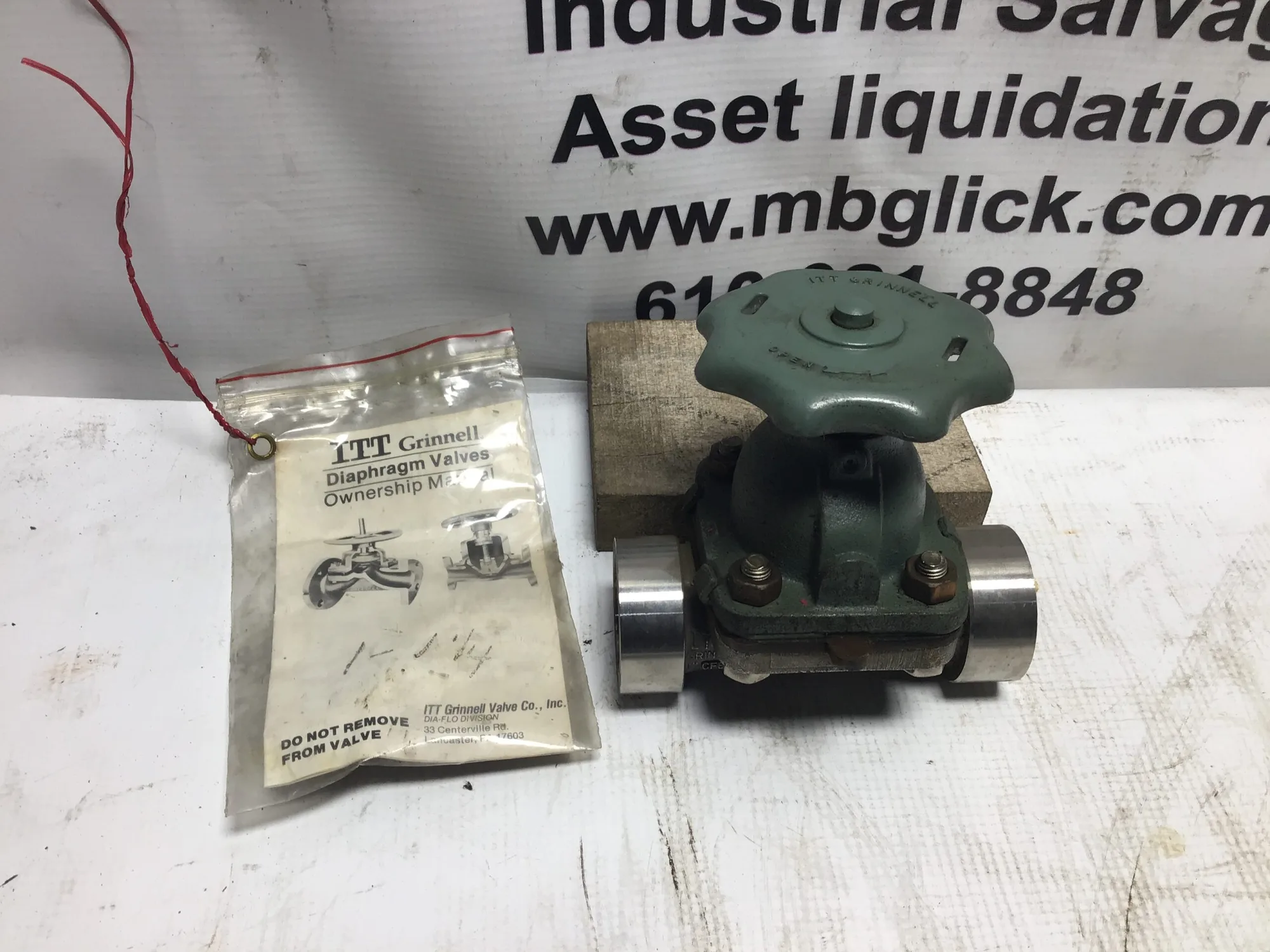 ITT Grinnell 1″ CF8M 1521 REVK Handwheel Operated Diaphragm Valve 8Lbs”