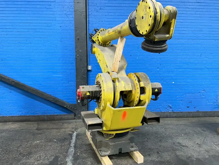 Used 2011 FANUC M900IA/260L Robots Ohio US | HGR 24 #1343878