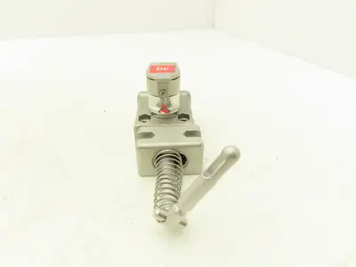 Allen Bradley 440T-MSALE10DC Guardmaster Trapped Key Interlock Switch With Key