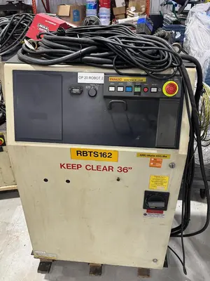 Used FANUC ARCMATE 100IBE Robots Michigan US | RAB Industries, Inc. #184547