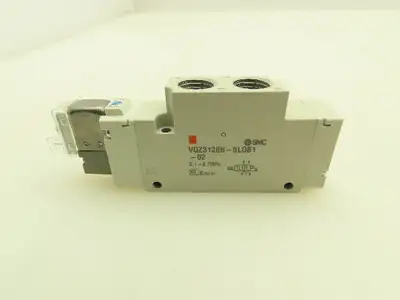 SMC VQZ3120B-5LOB1-02 Pneumatic Air Solenoid Valve Spring Return 24VDC