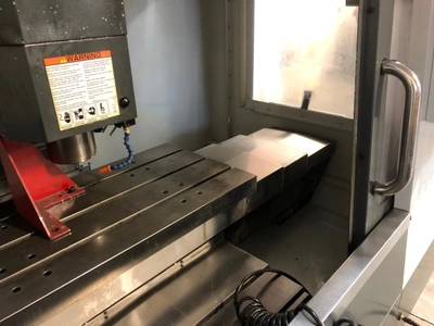 USED 2011 HAAS VF-2YT