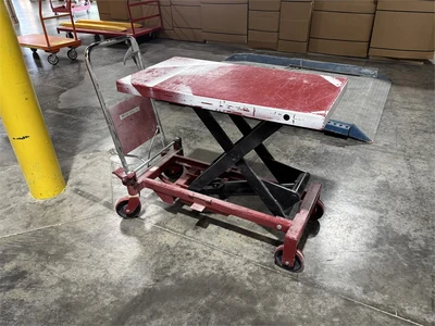 Used _UNKNOWN_ _UNKNOWN_ Platform Lifters Texas US | MachineryMax #1488327