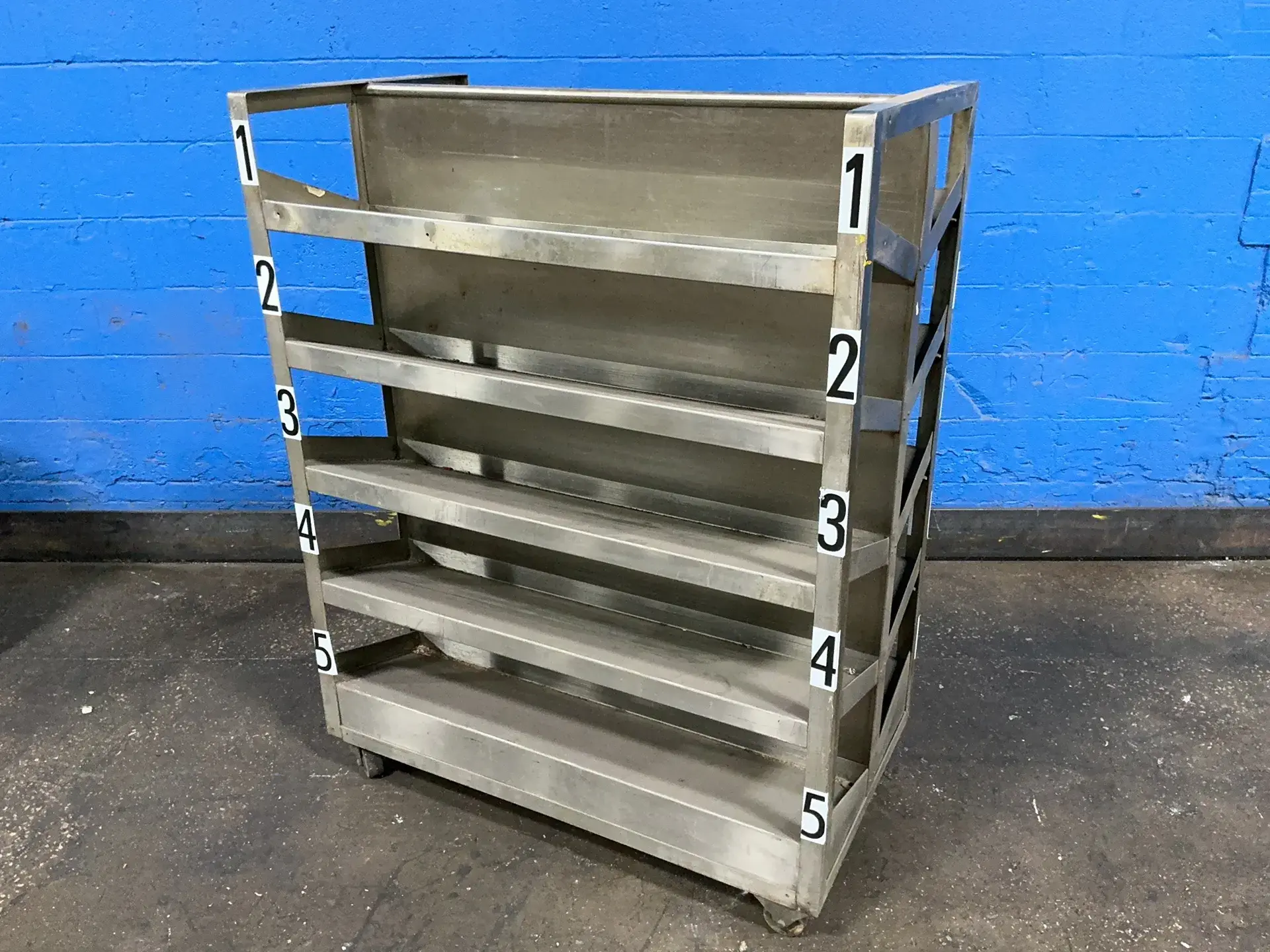 Used _UNKNOWN_ _UNKNOWN_ Racks/Shelving Ohio US | HGR 24 #1373123