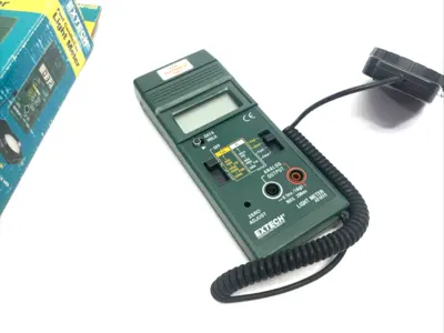 New | in-Stock Extech Foot Candle/Lux Light Meter, up to 5,000FC & 50,000 Lux Meters - Misc Michigan US | Maverick Industrial Sales #1390789