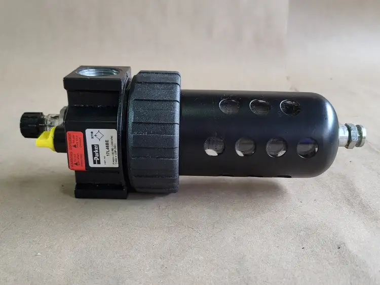 New | in-Stock PARKER 17L46BE Parts (Hydraulics and Pneumatics) British Columbia CA | Lenmark #271248