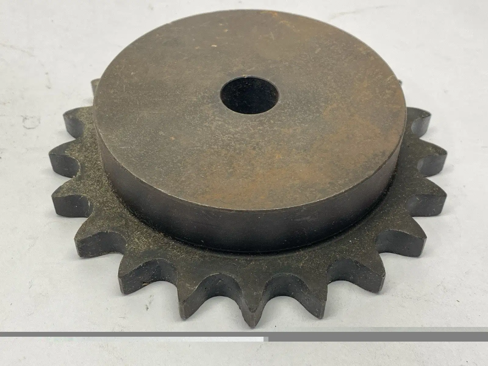 USED MARTIN ROLLER CHAIN SPROCKET 21 TEETH 3/4" BORE