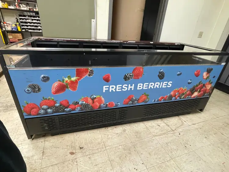 Used MTL COOL Used 2021 MTL COOL 95" Open Air Refrigerated Produce Merchandiser Self Serve 220V Open Air Merchandisers (coolers) Illinois US | Falcon Restaurant Supply #1378016