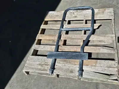 Toromont SS1142 Handrail ED M18251, for CAT 390F