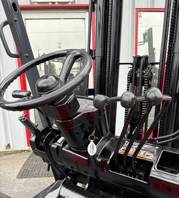 USED 1998 TOYOTA 42-6FGCU18
