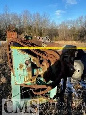 Unknown 40' Log Trough