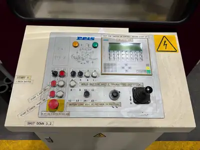 USED 2004 REIS TUS-130