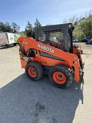 USED 2016 KUBOTA SSV65