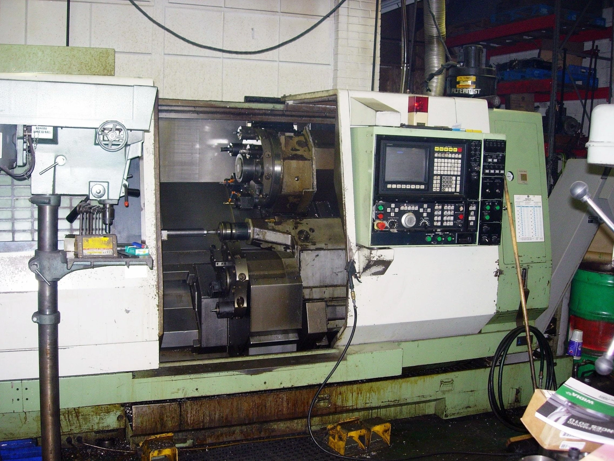 USED 1992 OKUMA LR-25M