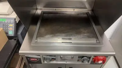USED WELLS VENTLESS FLAT TOP GRIDDLE