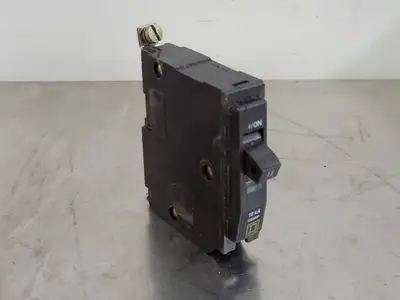 USED SQUARE D QOB115
