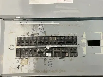Used SIEMENS W3042B3200CU Electrical Boxes Ohio US | HGR 24 #1280710
