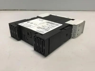USED SIEMENS 3RP1574-2NP30