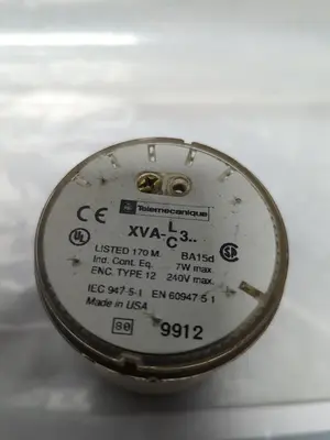 USED TELEMECANIQUE XVA-LC3