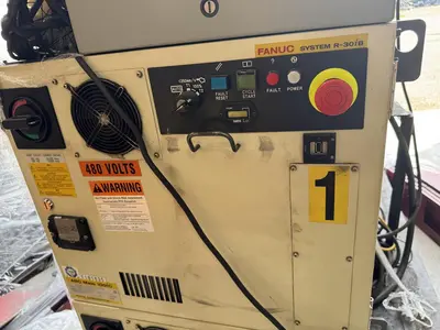 Used 2015 GENESIS/FANUC ARCMATE 100IC/12 Robots Michigan US | Aucto #1306784