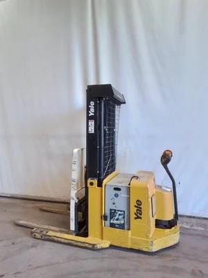 USED 2005 YALE MRW030LEN24TV083