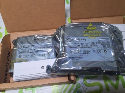 MICROLOGIC 1762-IQ8OW6 RELAY OUTPUT MODULE - NEW IN BOX