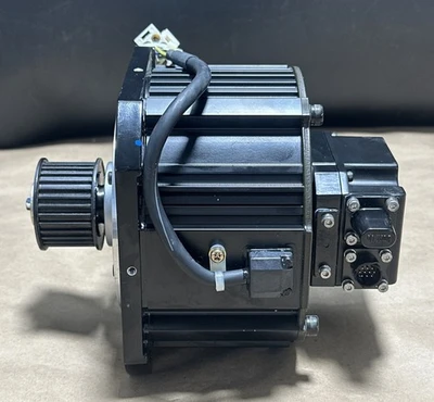 USED Yaskawa SGMRS-06A2B-YR21