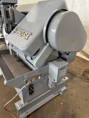 USED AMADA HA250SA