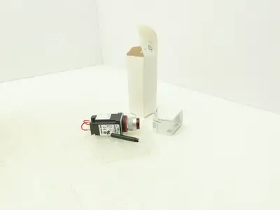 Allen Bradley 800MR-PT16R Small Round Pilot Light XFMR 120V Red Lens 22.5 mm