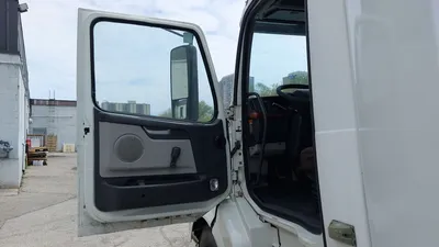2008 VOLVO VNL DAY CABS | Platinum Group (23)