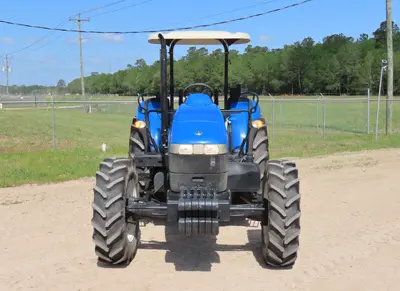 USED 2013 NEW HOLLAND TD5040