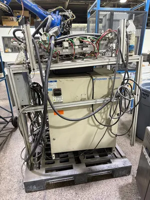 2011 YASKAWA MH50 Industrial Robots | ListingHippo (3)