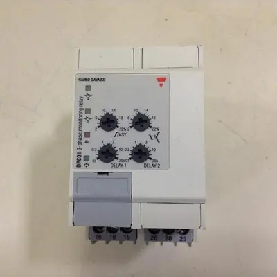 USED CARLO GAVAZZI DPC01DM48