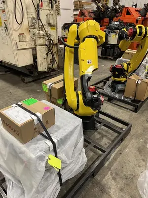 New | in-Stock 2021 FANUC FANUC ARCMATE 120ID Robots Michigan US | Aucto #1306842
