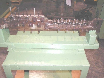 WIRE MACHINERY, STRAIGHTENERS