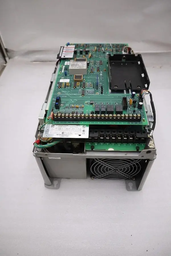 ALLEN BRADLEY 1336S-B015-AN-EN5 / 1336SB015ANEN5 DRIVE VFD STOCK H1216