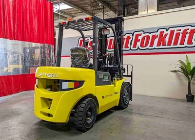 NEW 2024 LIFT HERO CPD30