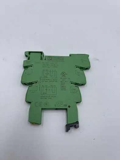 Used PHOENIX CONTACT PHOENIX CONTACT PLC-BSC-24DC/21 Programmable Logic Controllers | ND Industrial Surplus #1215433
