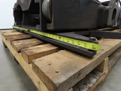 Yale 8500801 Forklift Mast 2 Stage 3 Lever 120" Lift 8000lb Class 2 Off ERC080HD