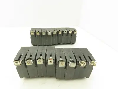 General Electric THQB115 Circuit Breaker 1-Pole 15Amp Bolt-In 120/240V Lot of 17