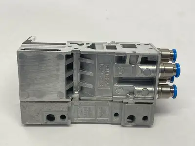 USED FESTO SUB BASE W/ VMPA2-FB-EMG-4 MODULE VMPA-EPR PLATE 537962